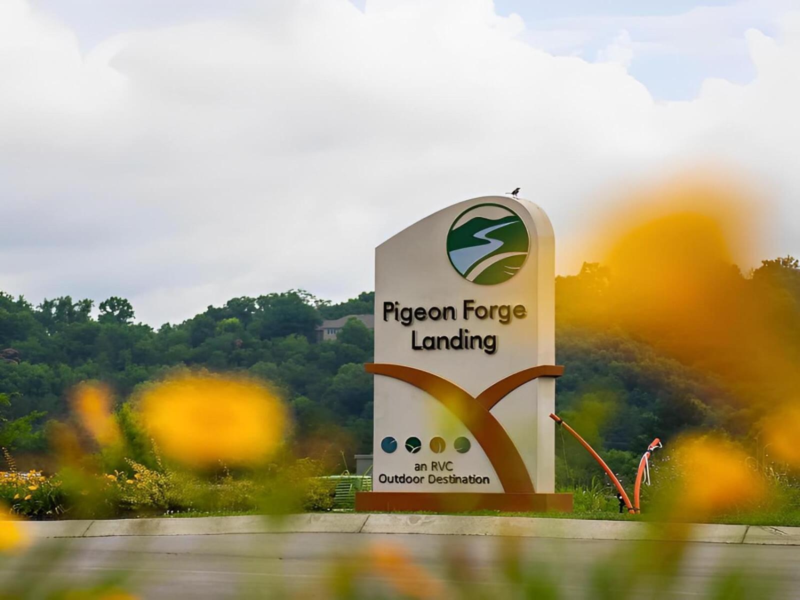Pigeon Forge Landing Rv Resort Екстер'єр фото